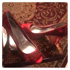 Heels red 4 inch Charlotte Russo size 8